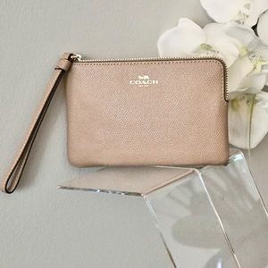Coach Wristlet (Taupe) *NWT*